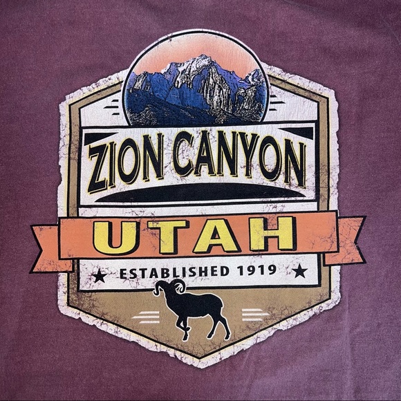 Vintage Zion Canyon Gildan Long-Sleeve T-Shirt Maroon Size Large - Picture 6 of 8